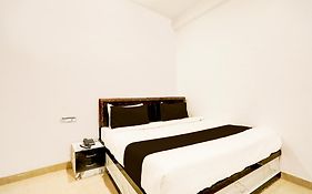 Hotel O Aditya Residency